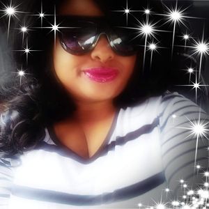 Meet your Posher, Ebony